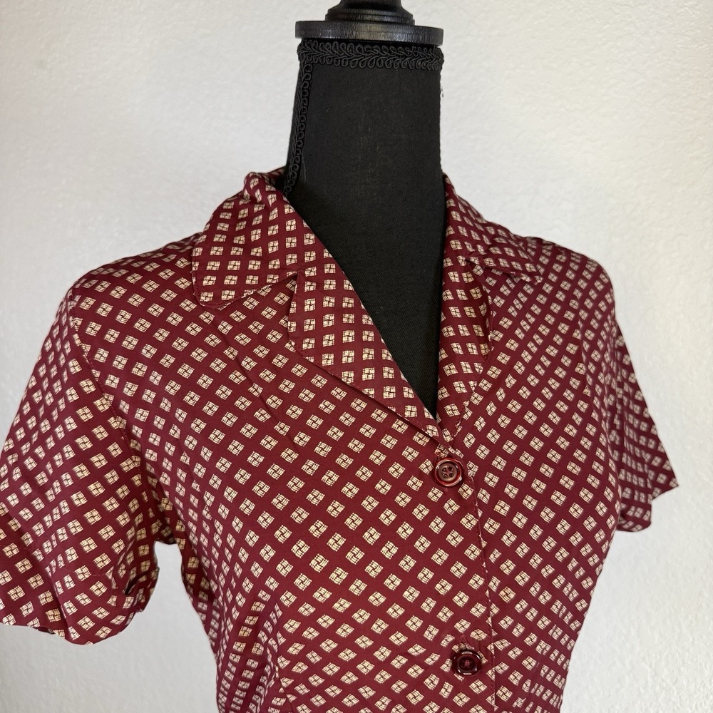 Vtg Gap Dress Sz Small Maroon Geometric Pattern Buttons Collared 100% Rayon - Picture 10 of 12